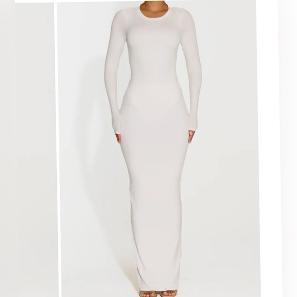 N BY NAKED WARDROBE Bare Crewneck Long Sleeve White Bodysuit $72 Size M - Picture 1 of 7